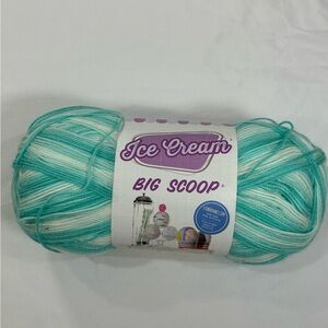 Ice Cream Big Scoop Yarn - Teal and White
